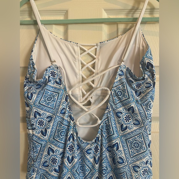 NWOT Blue and White Patterned Lace Up One-Piece Swimsuit - Picture 2 of 4